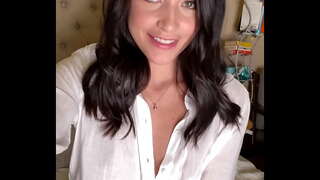 мастурбация, когда ее лучшая подруга делает то же самое